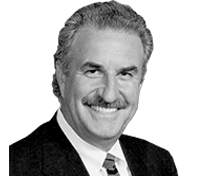 Headshot: Daryl McClendon